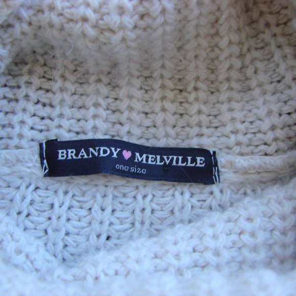 Brandy Melville Cream Oversized Knit Sweater - Picture 7 of 12